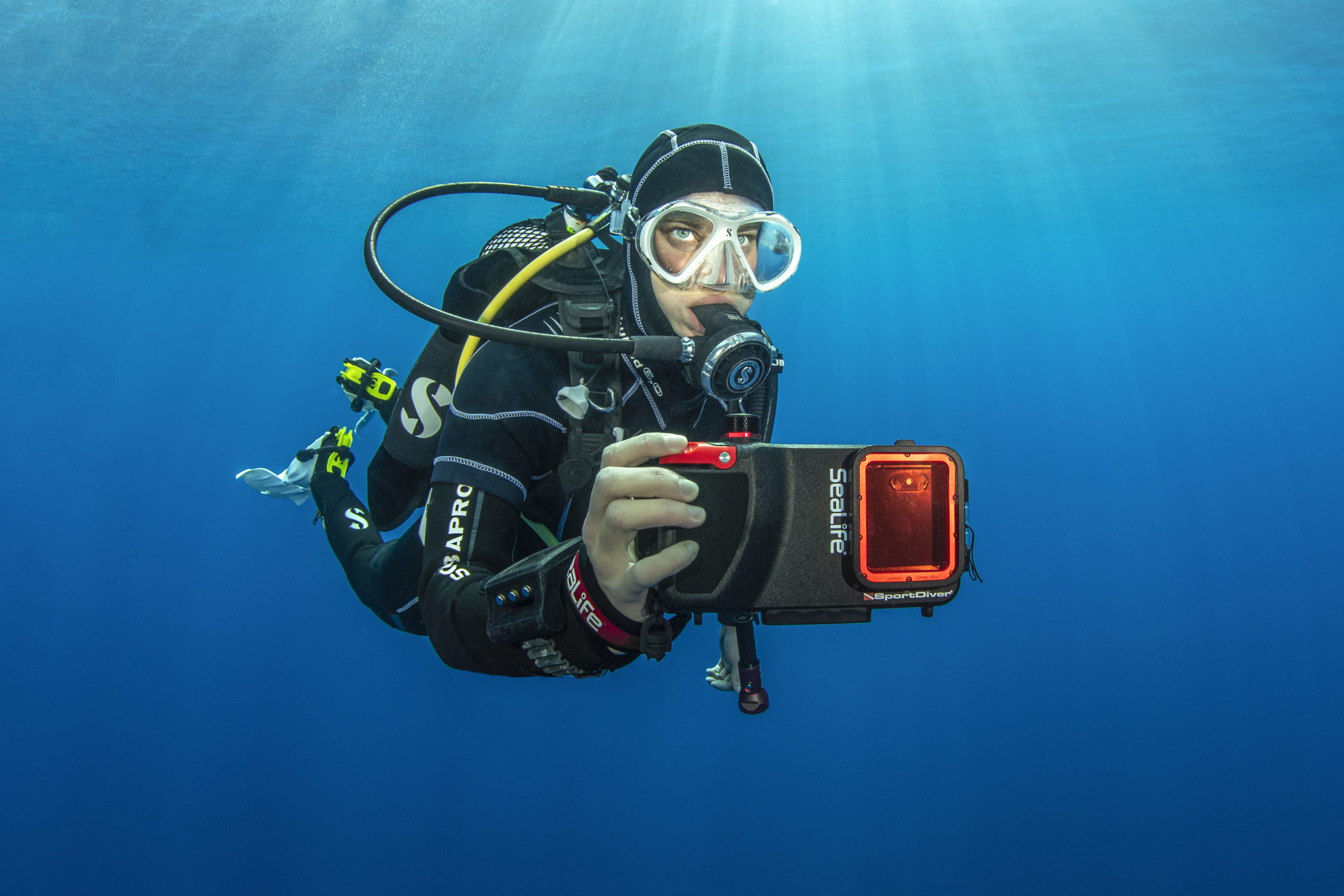 SportDiver Underwater Smartphone Housing for iPhone & Android